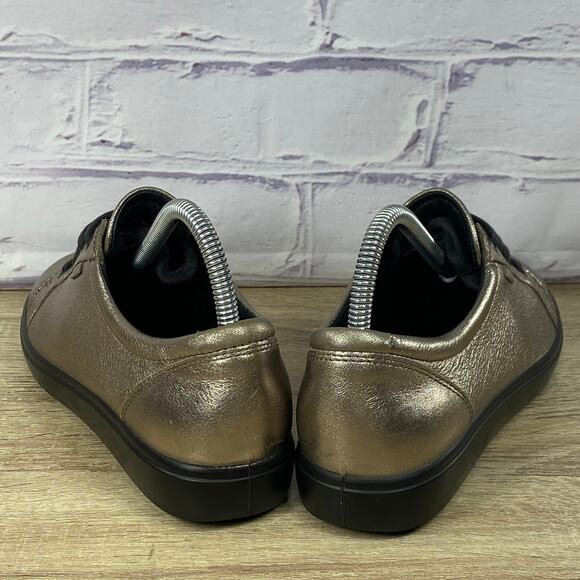 ECCO Soft Metallic Gold Leather Casual Sneakers EU 38 US 7-7.5 Lace-Up Bronze - Picture 4 of 13